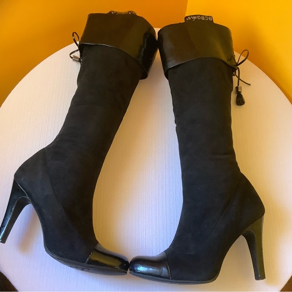 BCBGirls black synthetic with patent leather high heel tassel boots size 7.5 - Picture 4 of 9